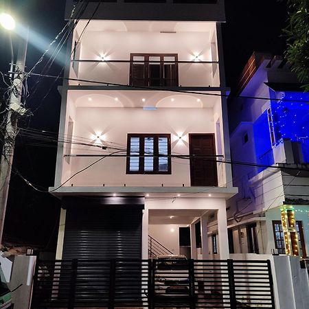 Alam Homestay Kochi エクステリア 写真