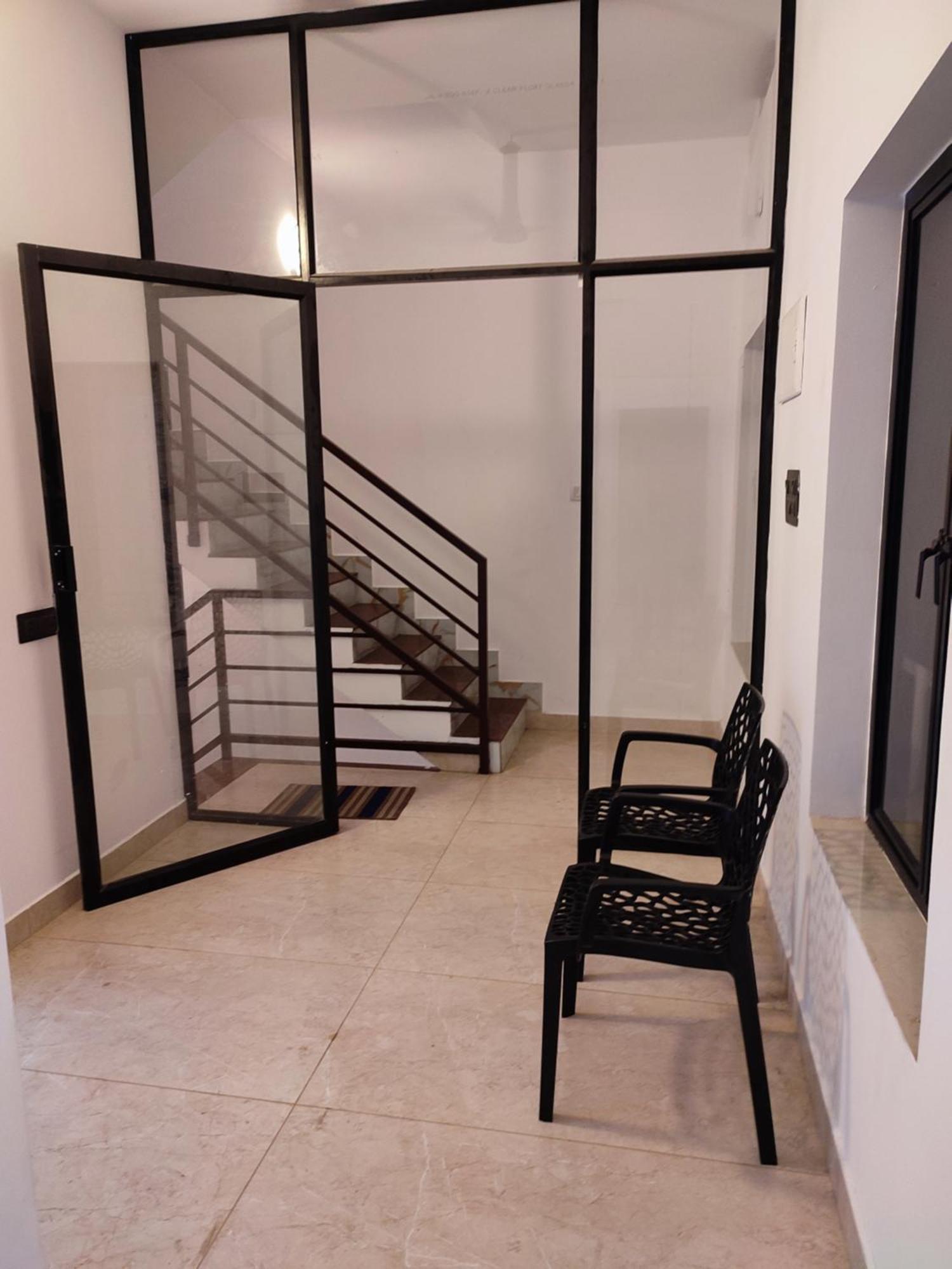 Alam Homestay Kochi エクステリア 写真